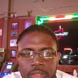 Meet your Posher, Adrian